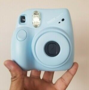 📸 Fujifilm Instax Mini 7+ – Light Blue